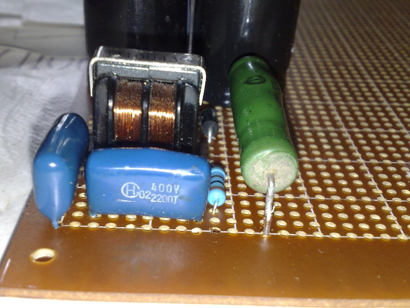 Пленочные конденсаторы с емкостью 0,22-0,47 мкФ